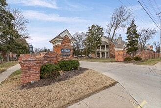 Building Photo - 104 Grn Mdws Rd