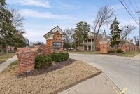 Building Photo - 104 Grn Mdws Rd