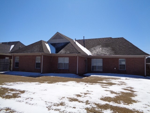 Building Photo - 13132 Sandbourne Cross