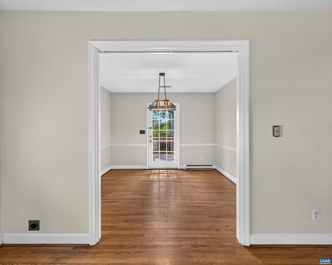 Building Photo - 308 Eastbrook Dr