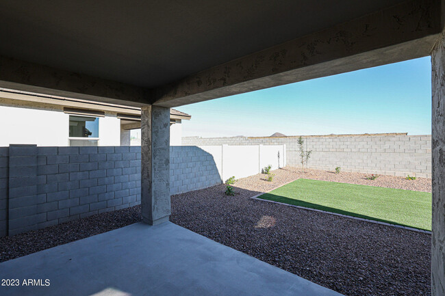 Building Photo - 13554 W Shifting Sands Dr