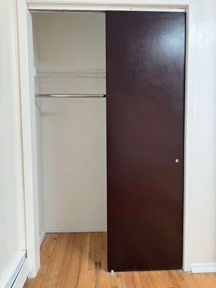 Building Photo - 13 Schaefer St