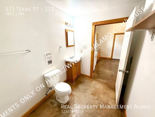 Building Photo - 573 TX-97