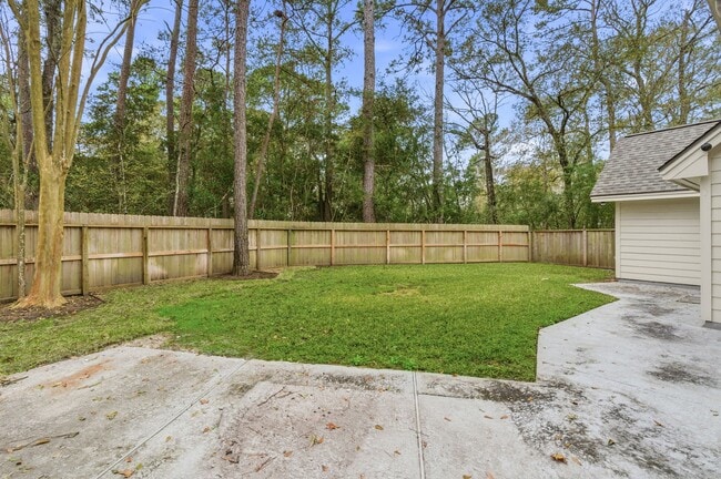 Building Photo - 23 Cedar Chase Pl