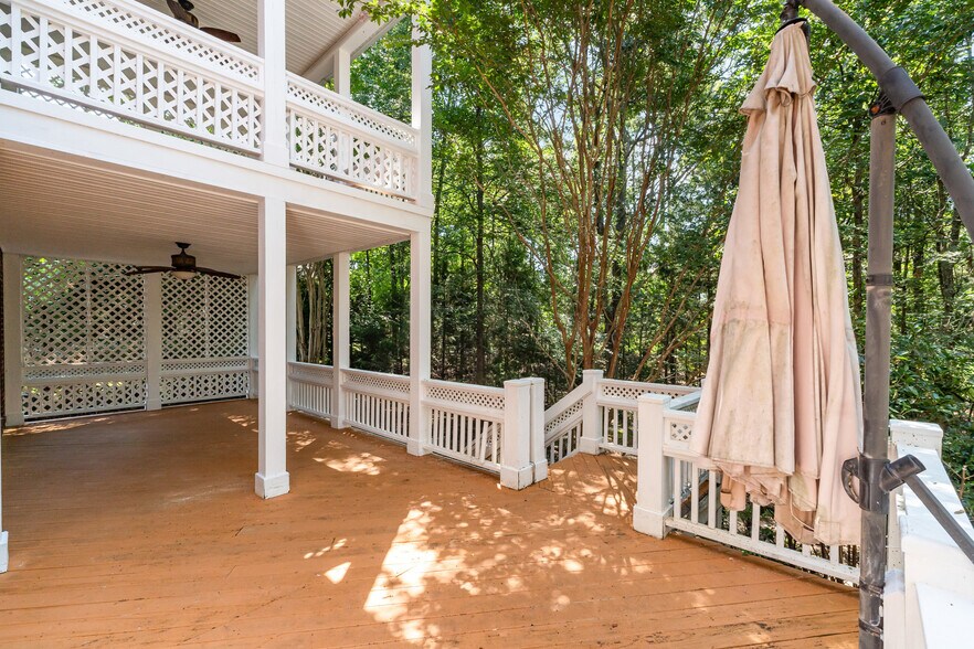 Building Photo - 14724 Murfield Ct