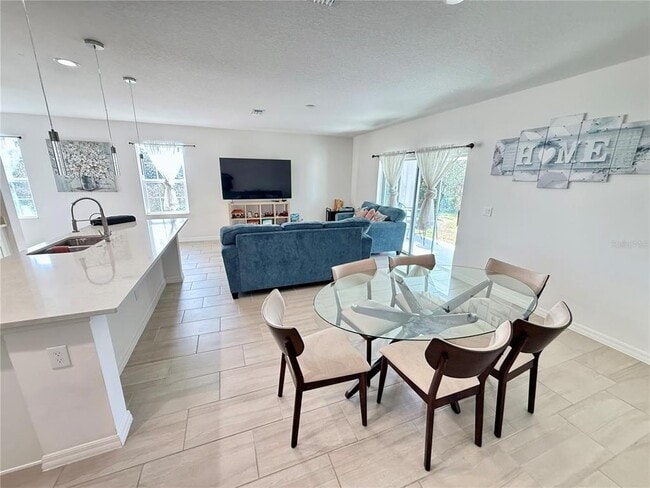 Building Photo - 1603 Cloudy Ct