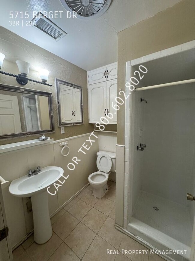 Building Photo - 5715 Berget Dr