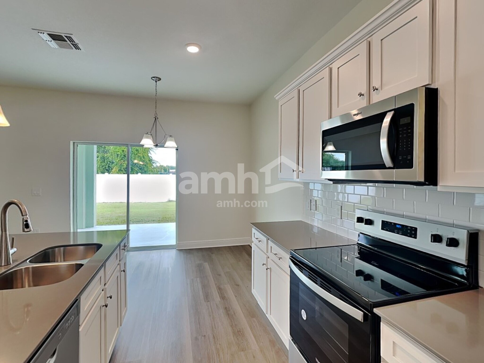 Building Photo - 1114 Heavenly Dr