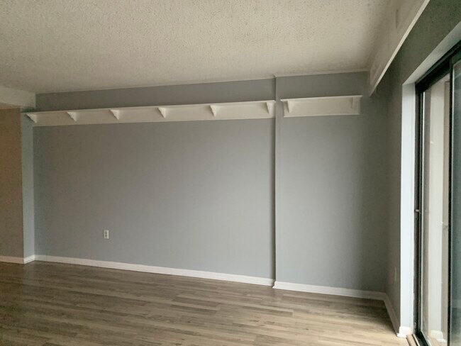 Building Photo - 231 Canal Park Dr