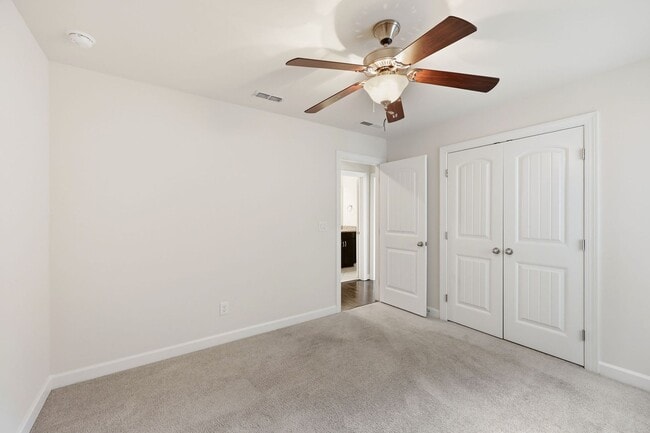 Building Photo - 304 Atwood Dr