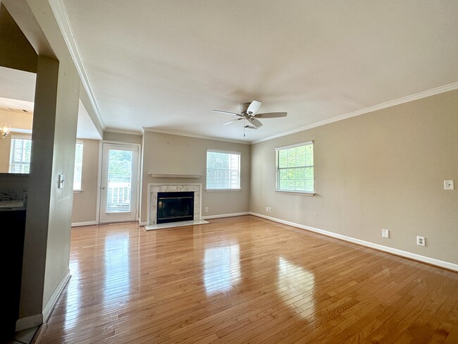 Building Photo - 5821 Inman Park Cir