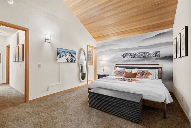 Building Photo - 70335 Sword Fern