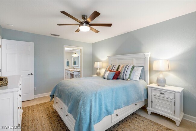 Building Photo - 829 Tanbark Dr