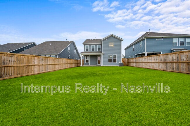 Building Photo - 704 Conifer Dr