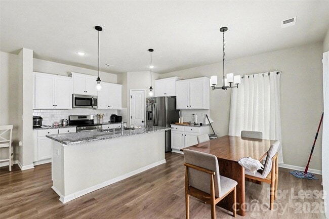 Building Photo - 9028 Stoney Waters Ct