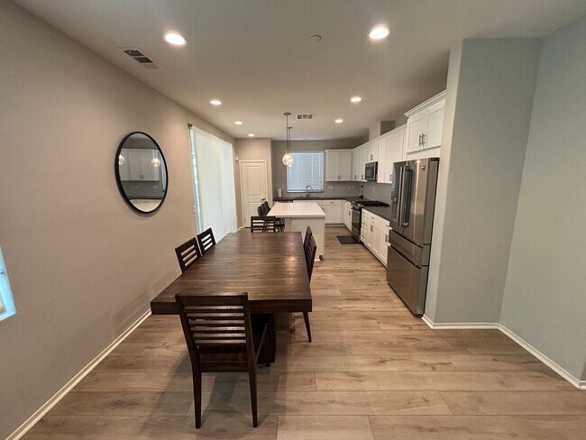 Building Photo - Spacious 3-Bedroom Home with Community Ame...