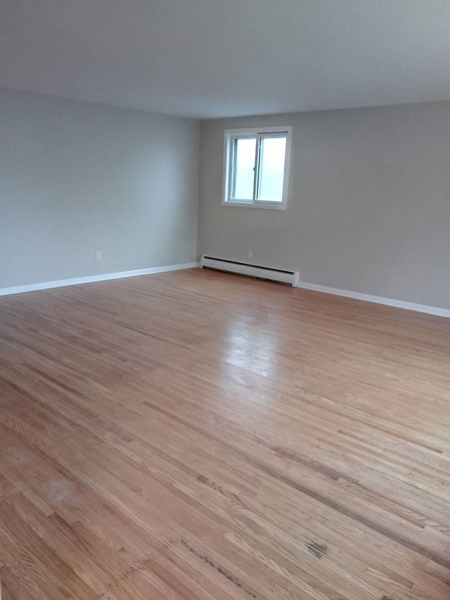 Building Photo - 58 Dartwood Dr