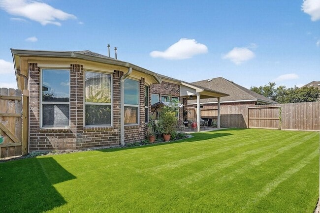 Building Photo - 4515 Brant Crossing Dr