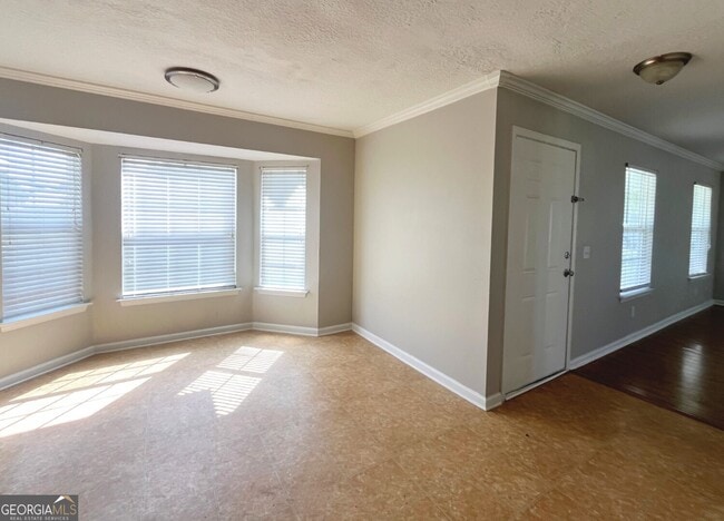 Building Photo - 104 Sugar Maple Way