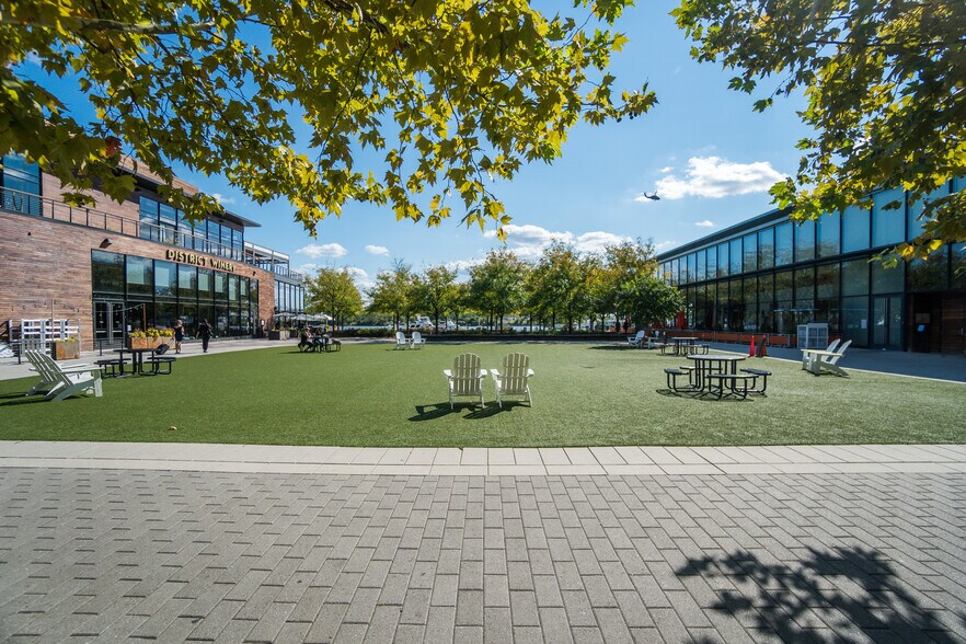 Green Spaces Everywhere - 1025 1st St SE