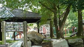 Building Photo - 1015 Farm Haven Dr