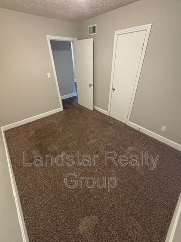 Building Photo - 4721 Granada Dr