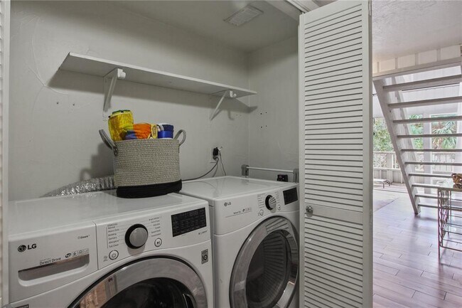 Building Photo - 204 Tomoka Trail