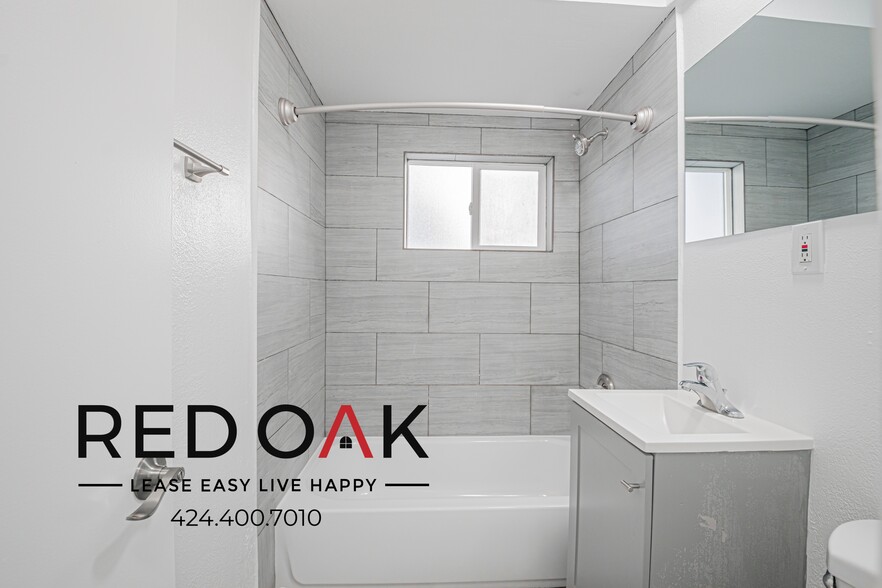 Building Photo - 2745 S Fremont Ave