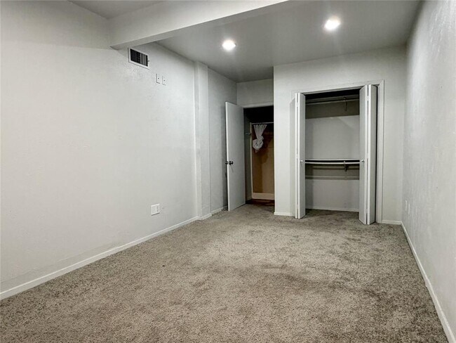 Building Photo - 17501 Ranch to Market Rd 150