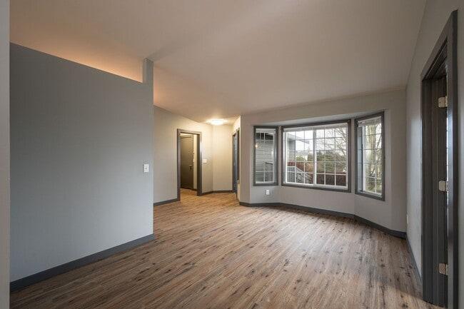 Building Photo - 3 Bedroom, 2 Bath Home in Ferndale