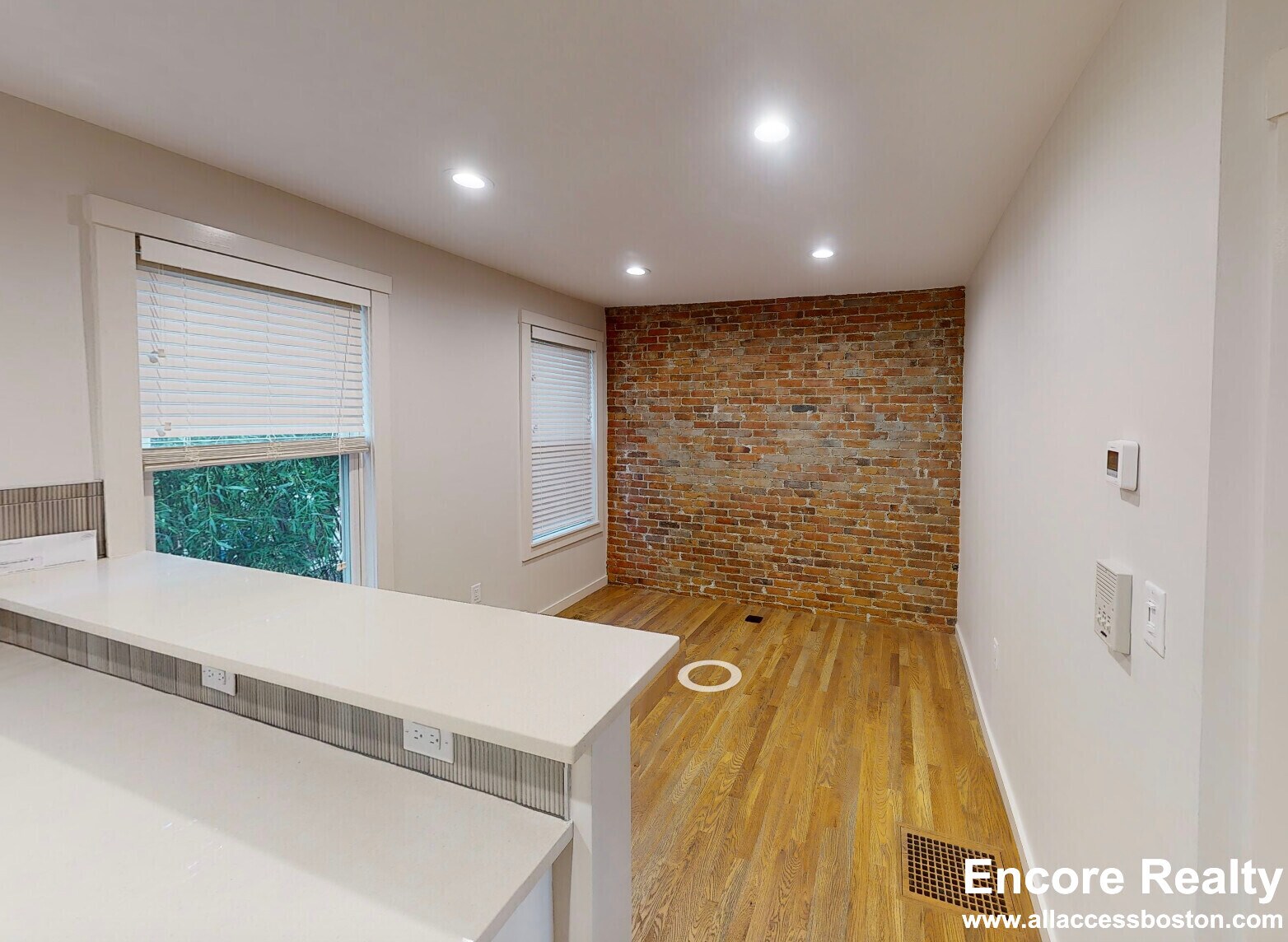 Building Photo - 2 Belvidere Pl