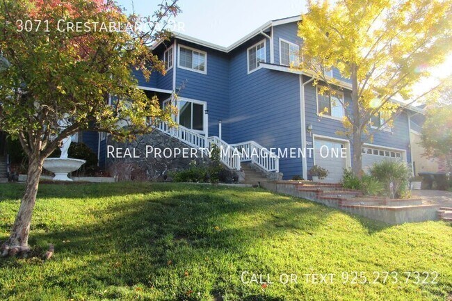 Building Photo - 3071 Crestablanca Dr