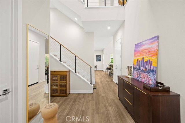 Building Photo - 478 Sycamore Dr