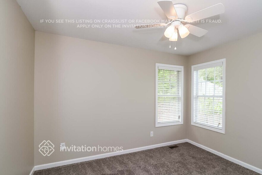 Building Photo - 158 Georgias Ln