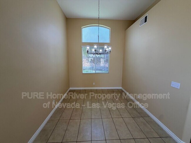 Building Photo - 280 Horizon Pointe Cir