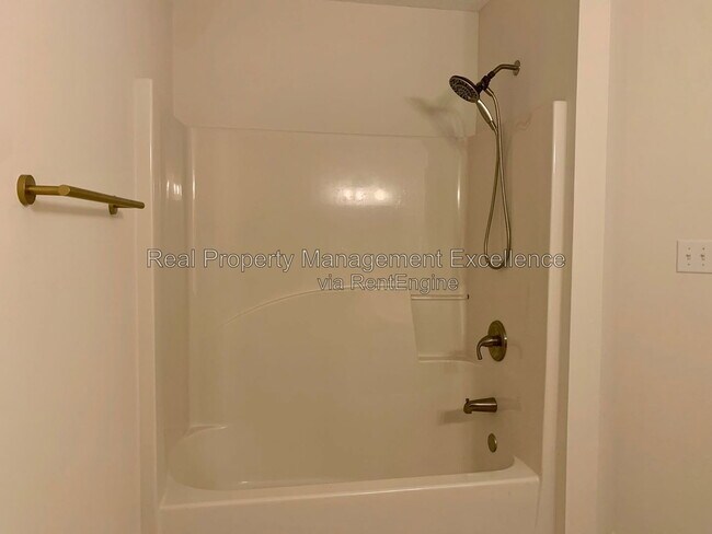 Building Photo - 5900 Swales Way