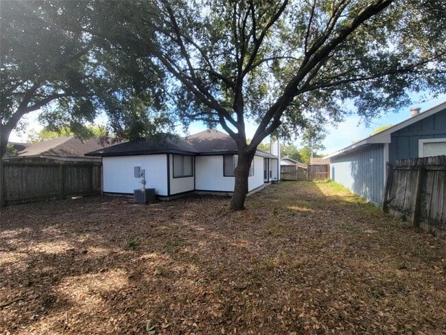 Building Photo - 23242 Prairie Bird Dr