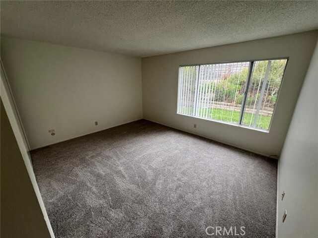 Building Photo - 33102 Elisa Dr