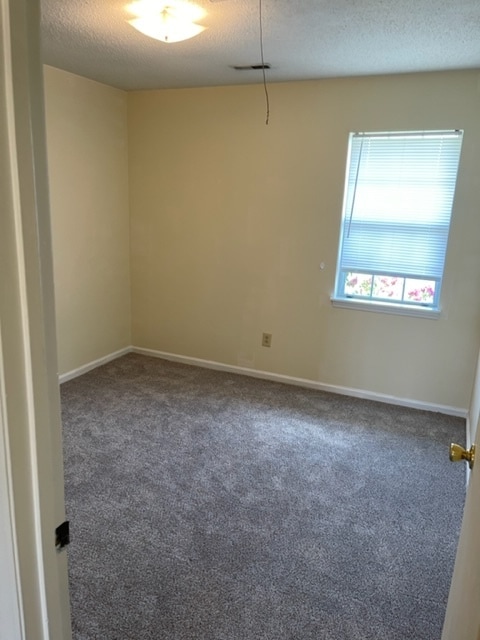 Building Photo - 122 Witten Cir