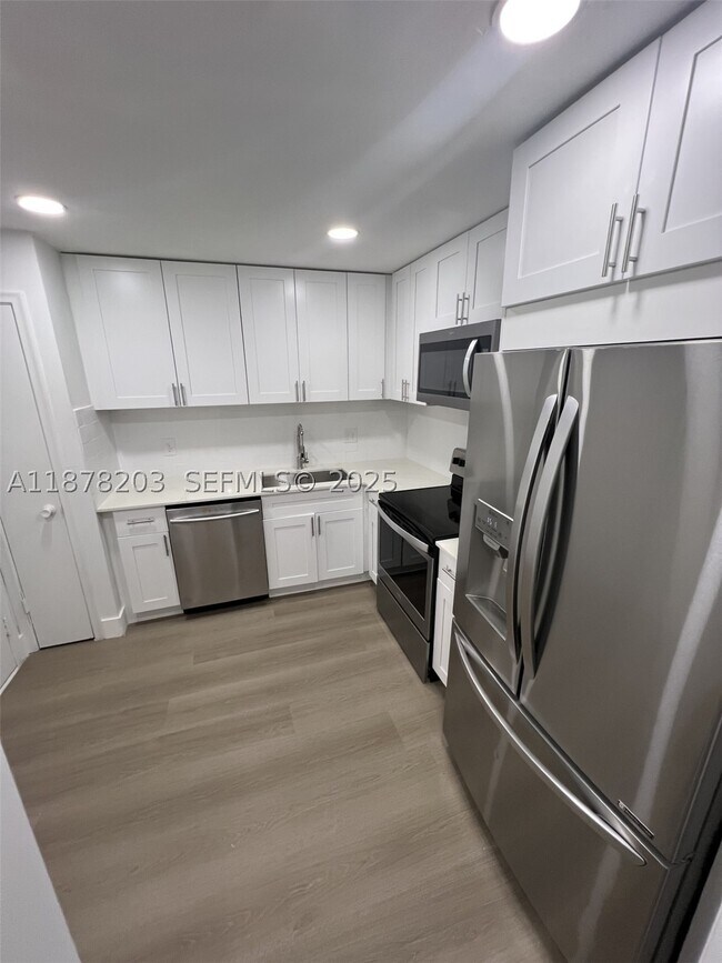 Building Photo - 22605 SW 66th Ave