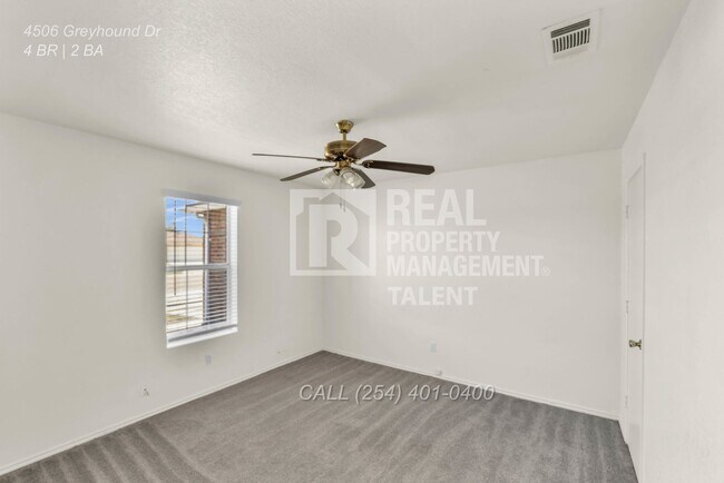 Building Photo - 4506 Greyhound Dr