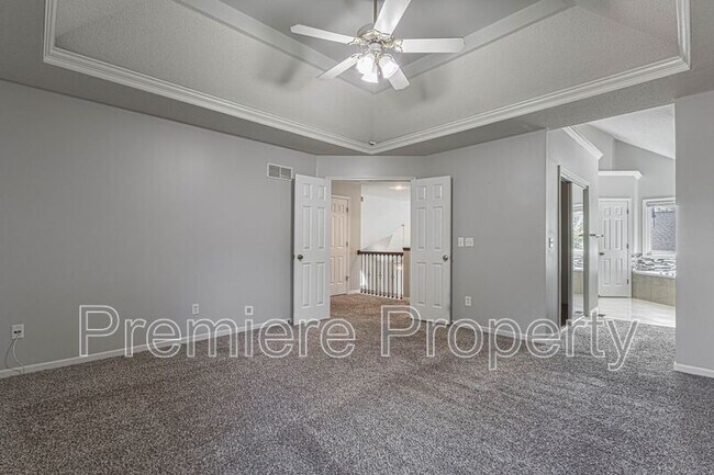 Building Photo - 14651 W 141st Dr