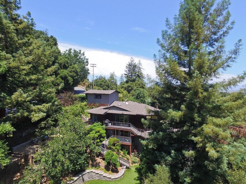 Building Photo - 3534 Oak Knoll Dr