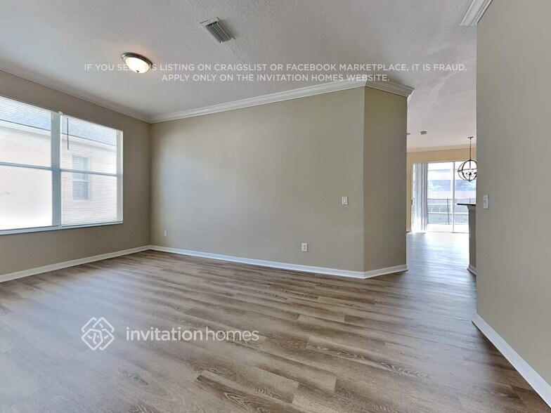 Building Photo - 17011 Falconridge Rd