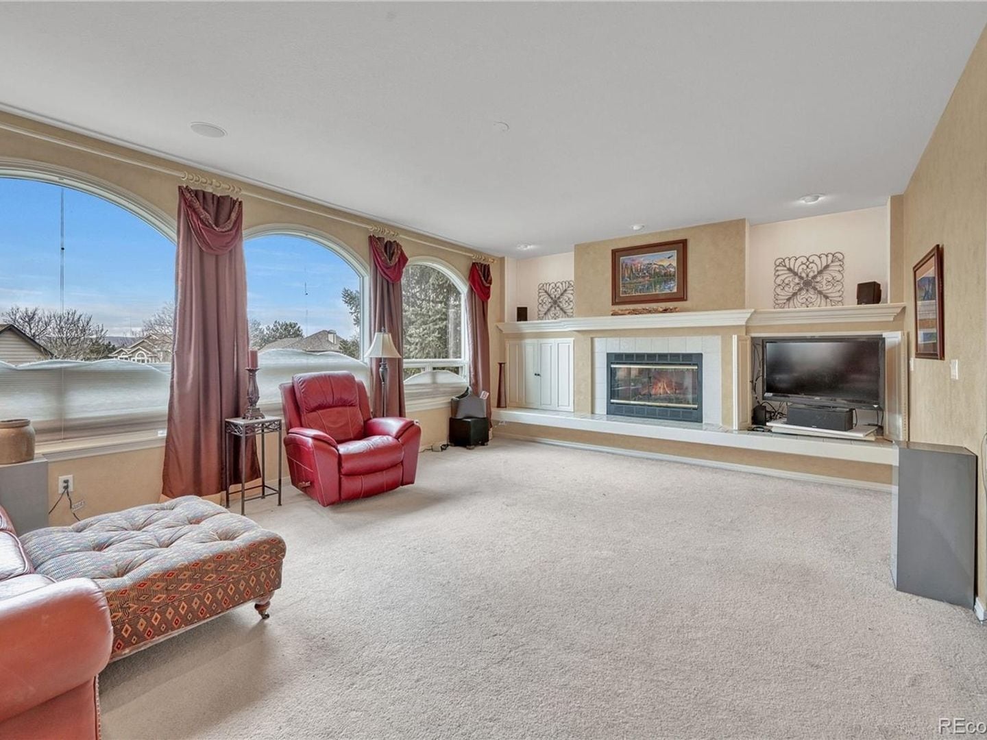 Building Photo - 9215 Ashburn Ct