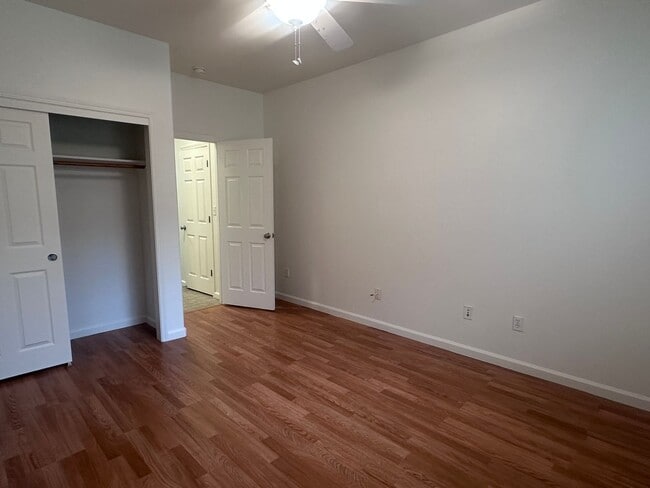 Building Photo - SW Visalia Home coming soon!!