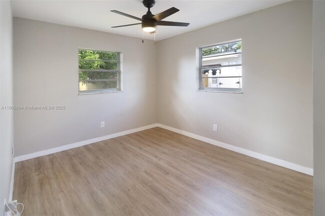 Building Photo - 5654 Papaya Rd