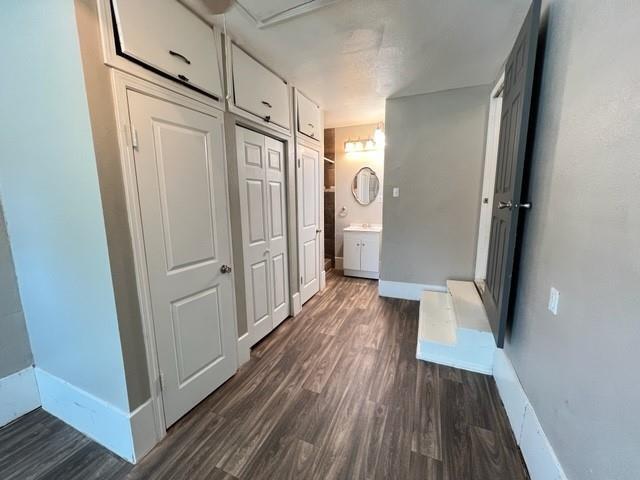 Building Photo - 10263 Casa View Dr