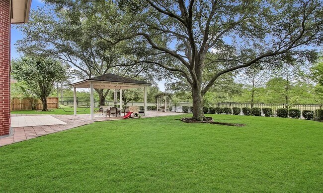Building Photo - 12123 Mill Stream Way
