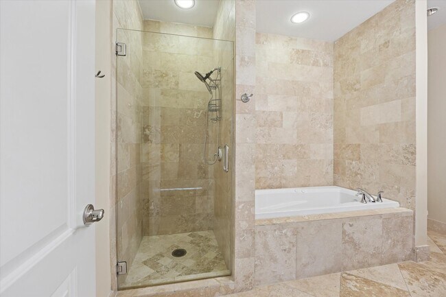 Building Photo - 2515 Washington Ave